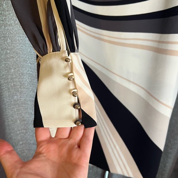 SOLD - Picture 3 of 4